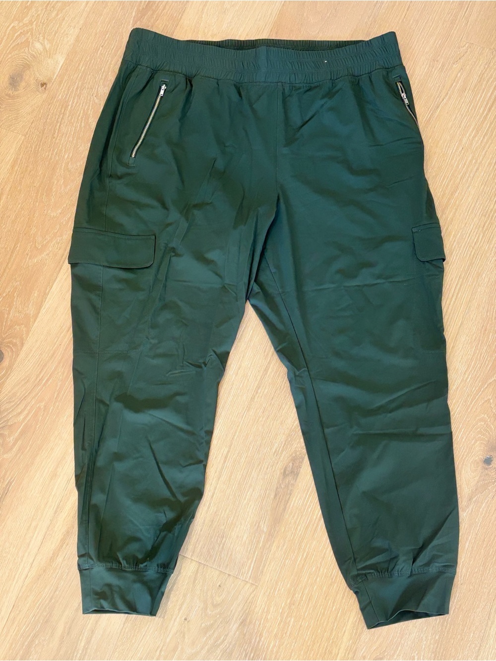 Old Navy Dark Green Women's Cargo Jogger Pants
